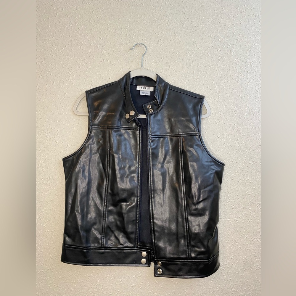 Women’s vintage 90’s A. Byer faux leather zip up vest | black | size Large